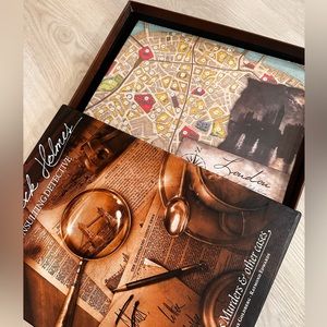 Unique Sherlock Holmes Consulting Detective *Like New* Opened once, never played